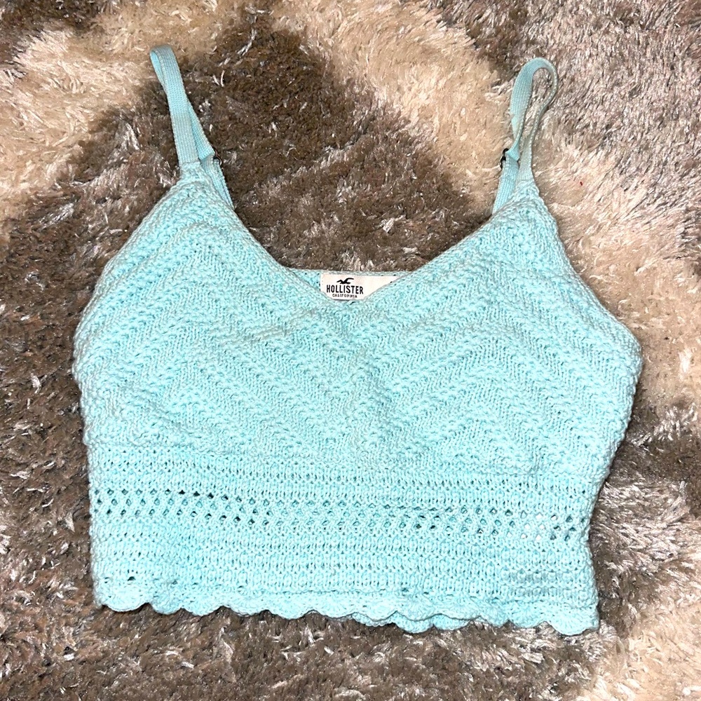NWT- Hollister teal knitted crop top, size small